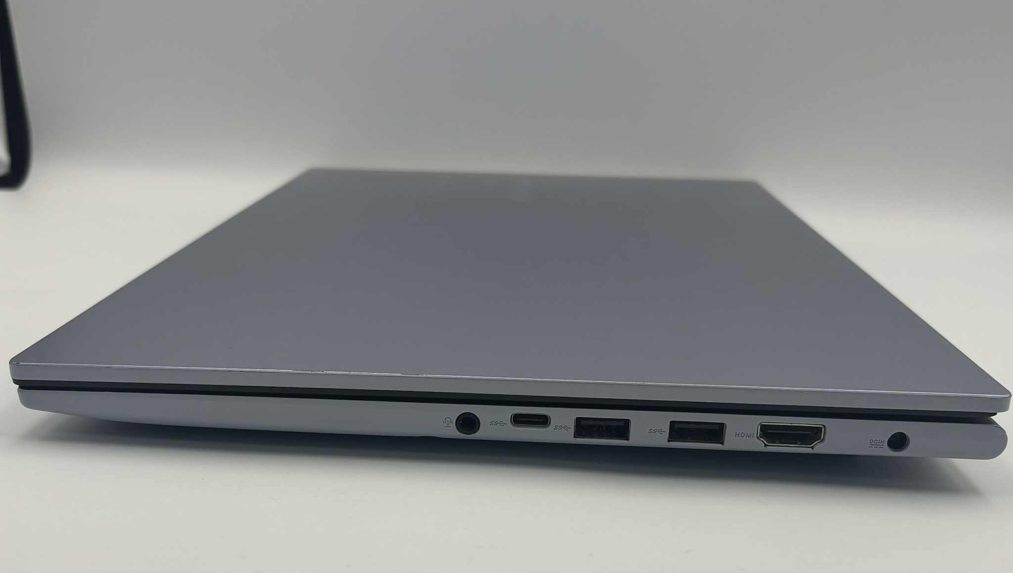 Asus X1502Z/i3-1220P/8GB Ram/256GB SSD/15"/W11/