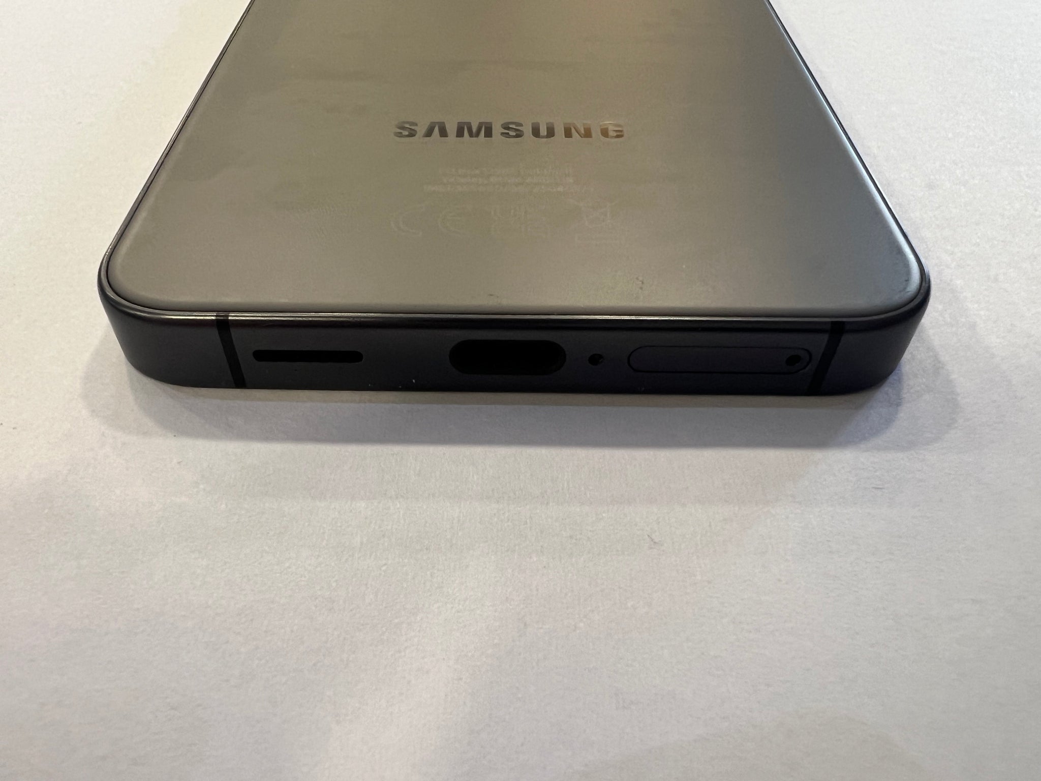 Samsung Galaxy S24 - 128GB - Unlocked - Black