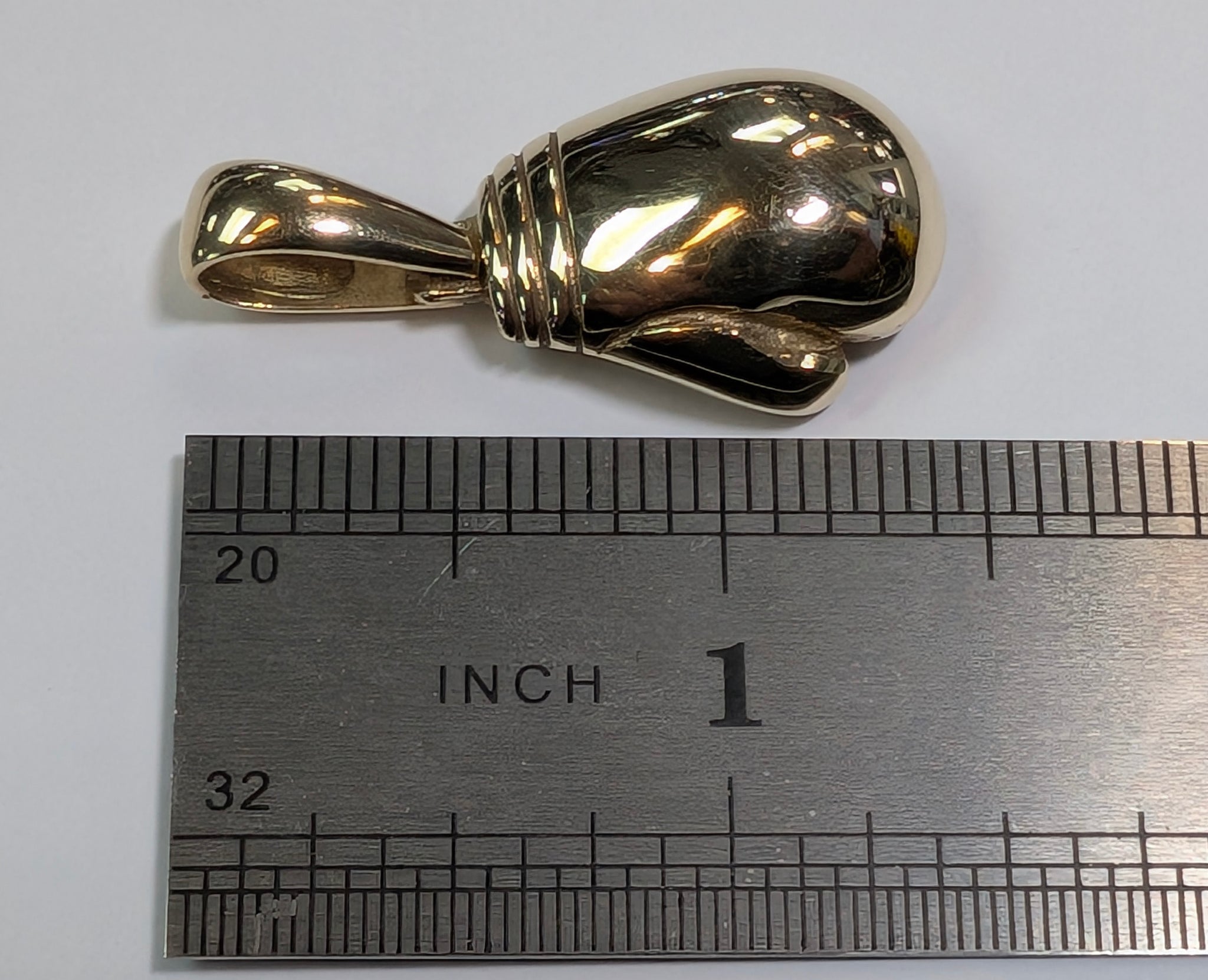 9Ct Gold Boxing Glove pendant