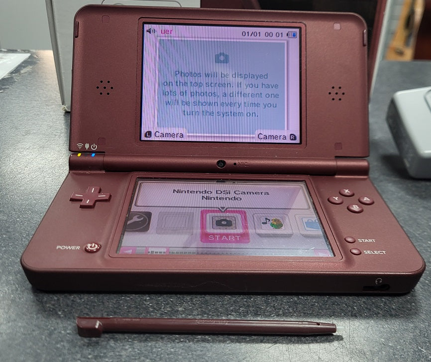 Nintendo DSi XL Wine Red - Boxed