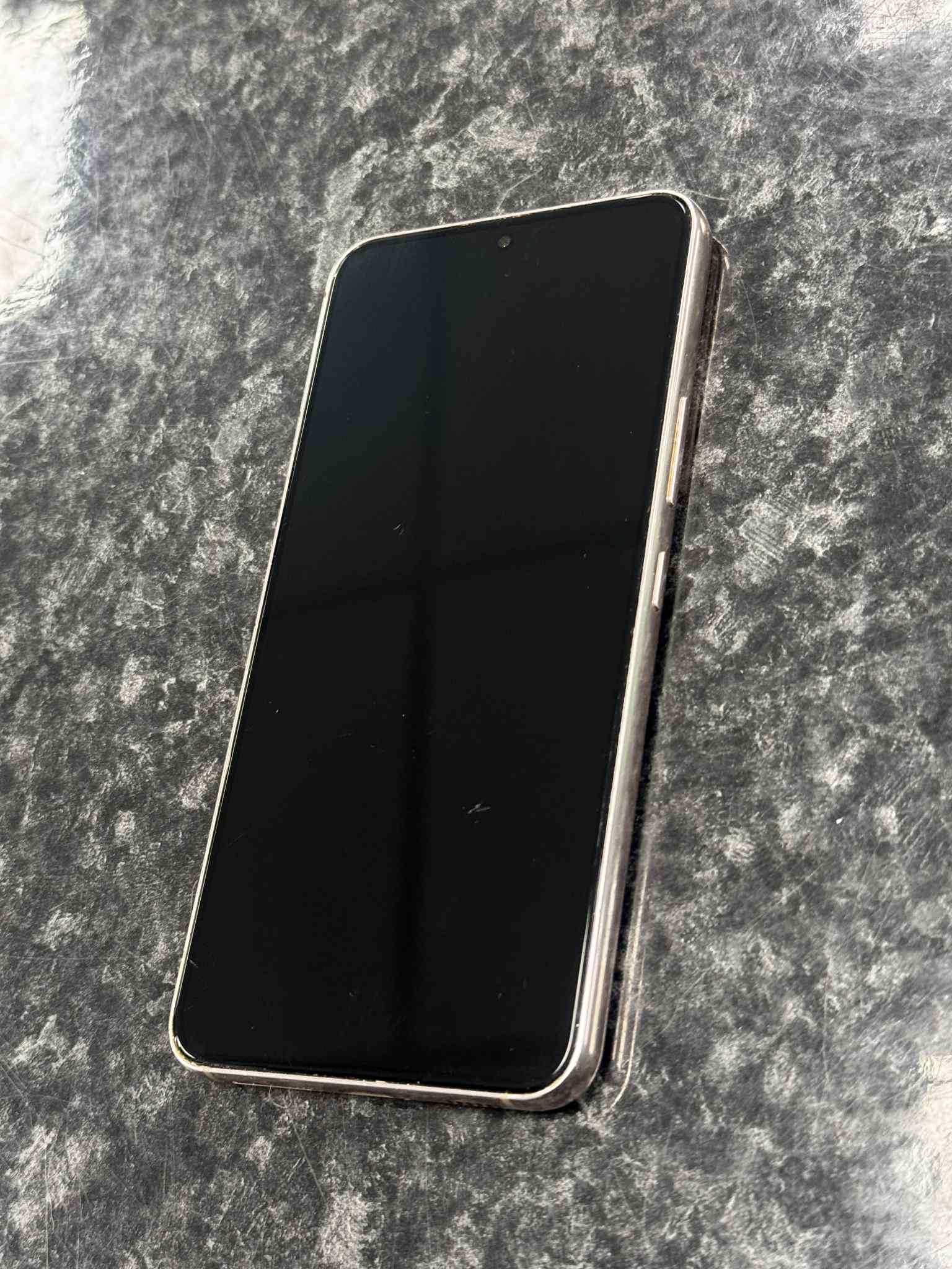 Samsung Galaxy S22 - Boxed, Unlocked, 128GB