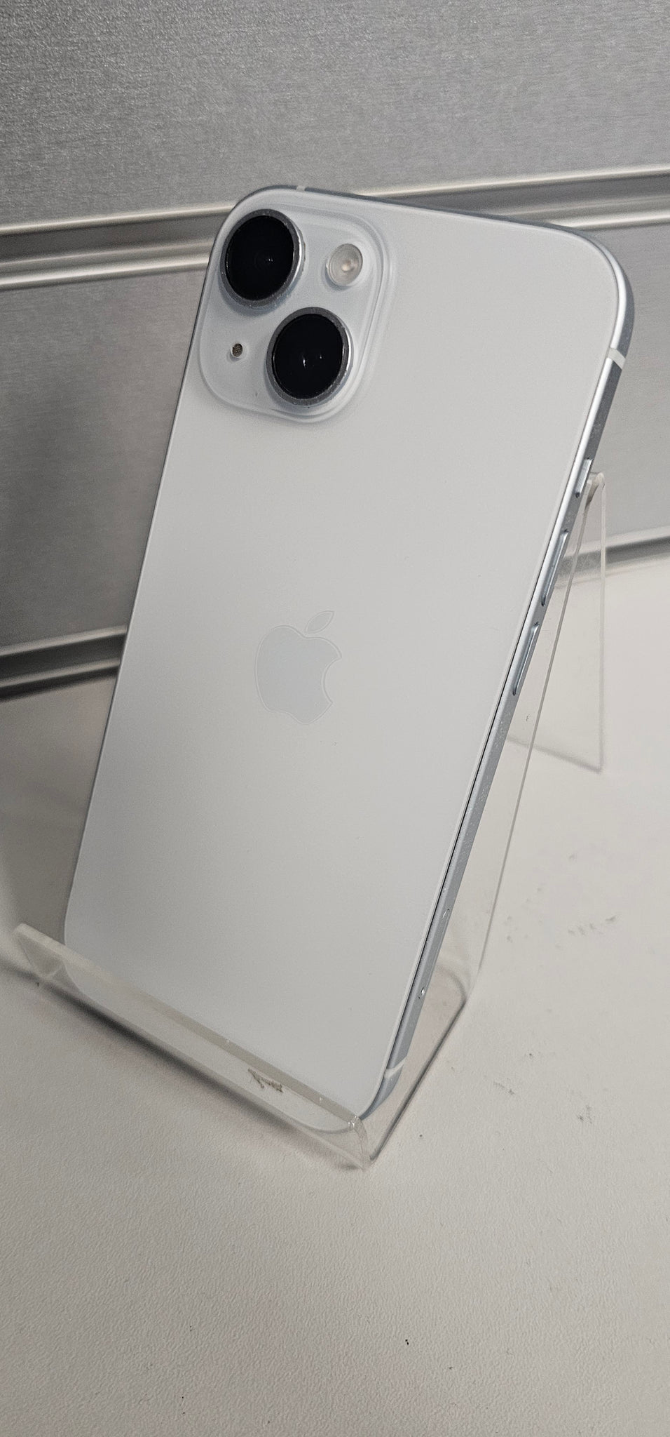 Apple iPhone 15 - 128 GB - 89% BH