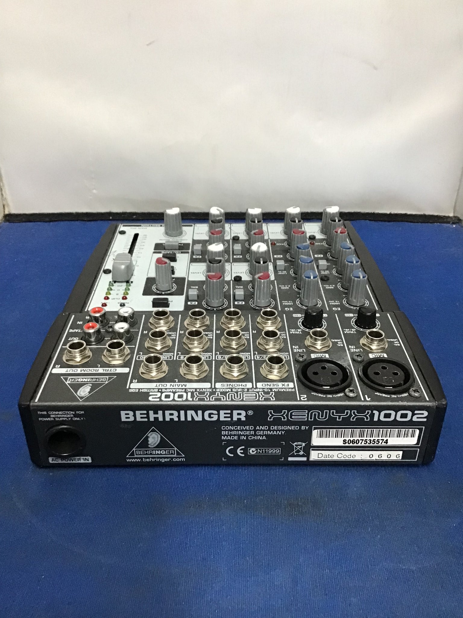 Behringer Xenyx 1002 Mixer