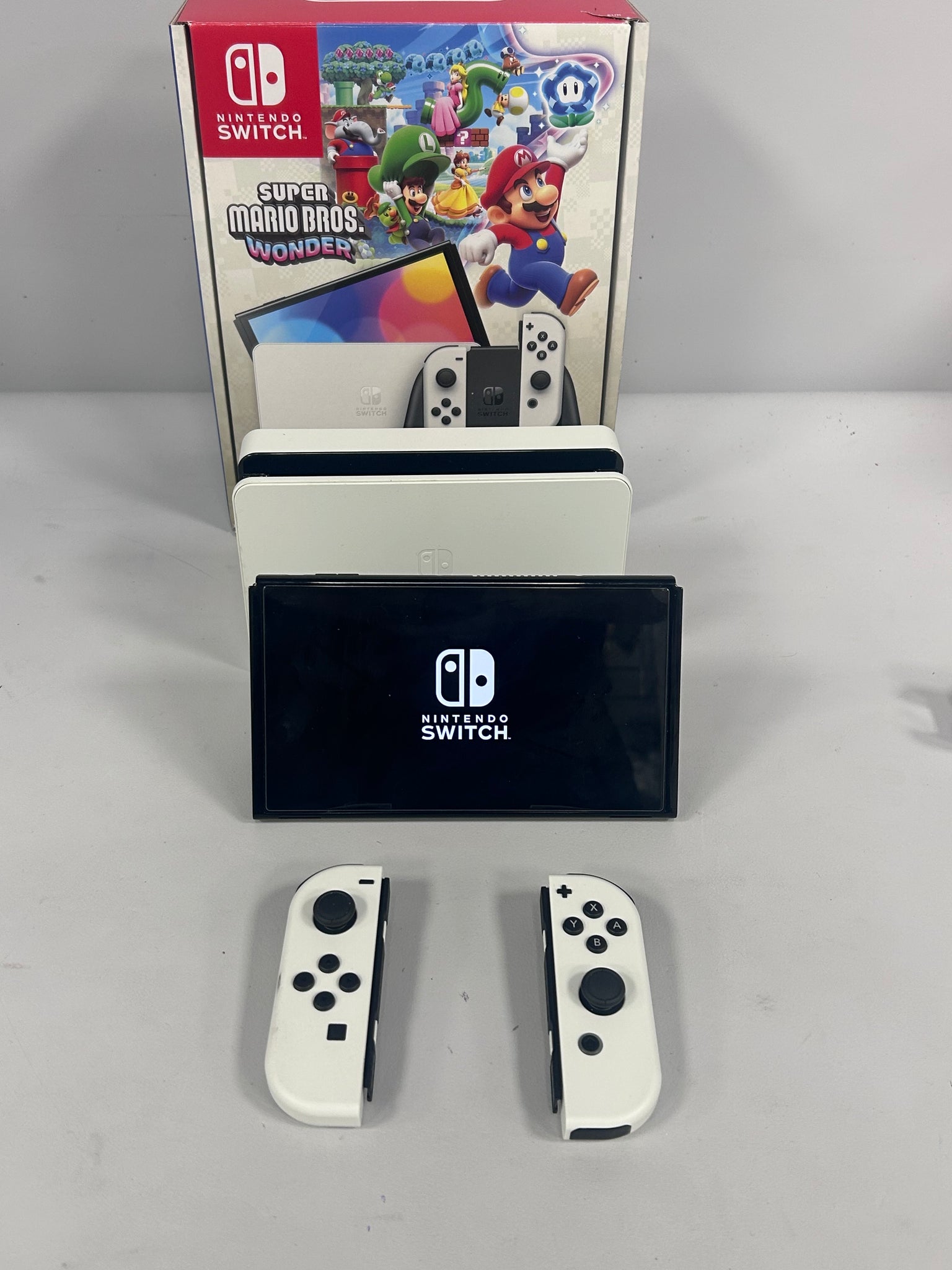 Nintendo Switch OLED White