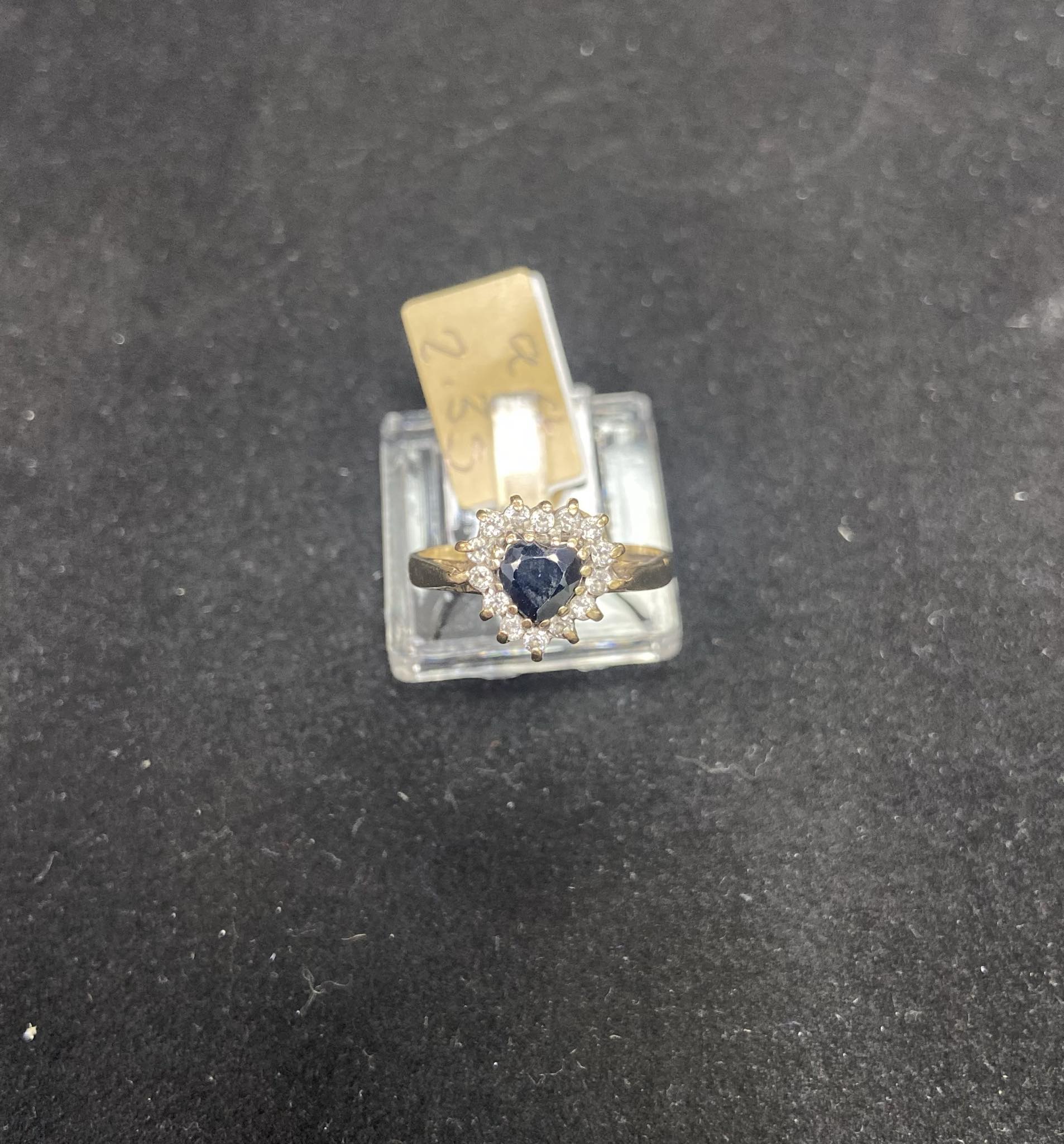 9ct Gold Ring (Size M/N) 2.30g