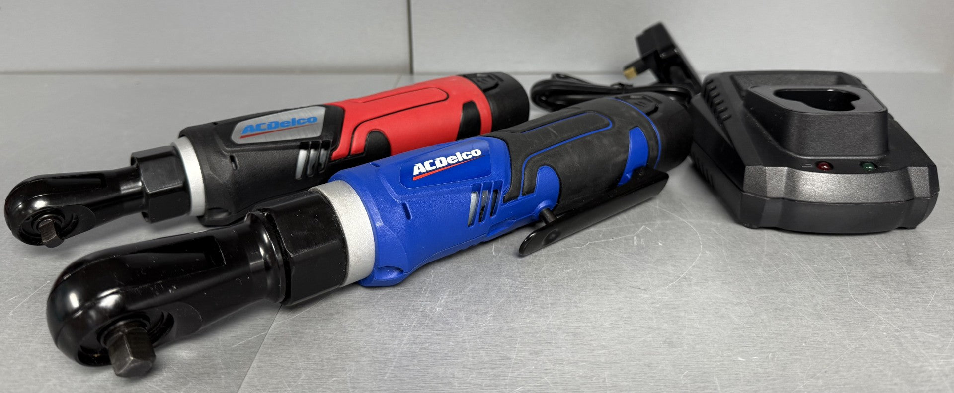 ACDelco Cordless Ratchet Wrench Set ARW1209/ARW1207 ( + Charging Station, x2 2.0ah Batteries )
