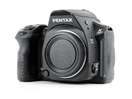 Pentax K-30 DSLR Camera + Pentax 16-50mm ED AL Lens