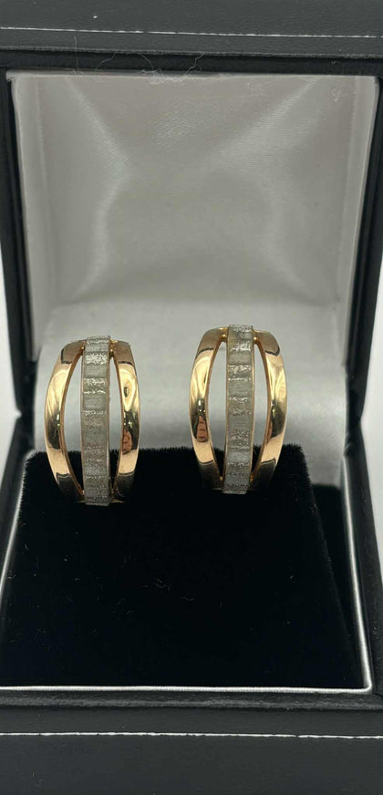 14K gold earrings 2.77g hallmarked hooped with clasp boxed