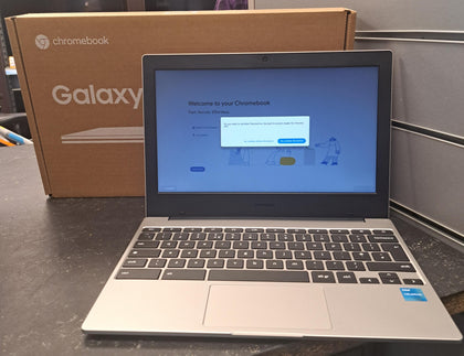 Samsung Galaxy Chromebook Go | Silver