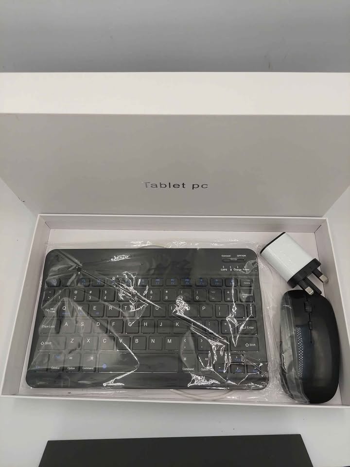 AXETOP 10 inch Tablet PC 128GB/12GB RAM Blue With Keyboard & Mouse