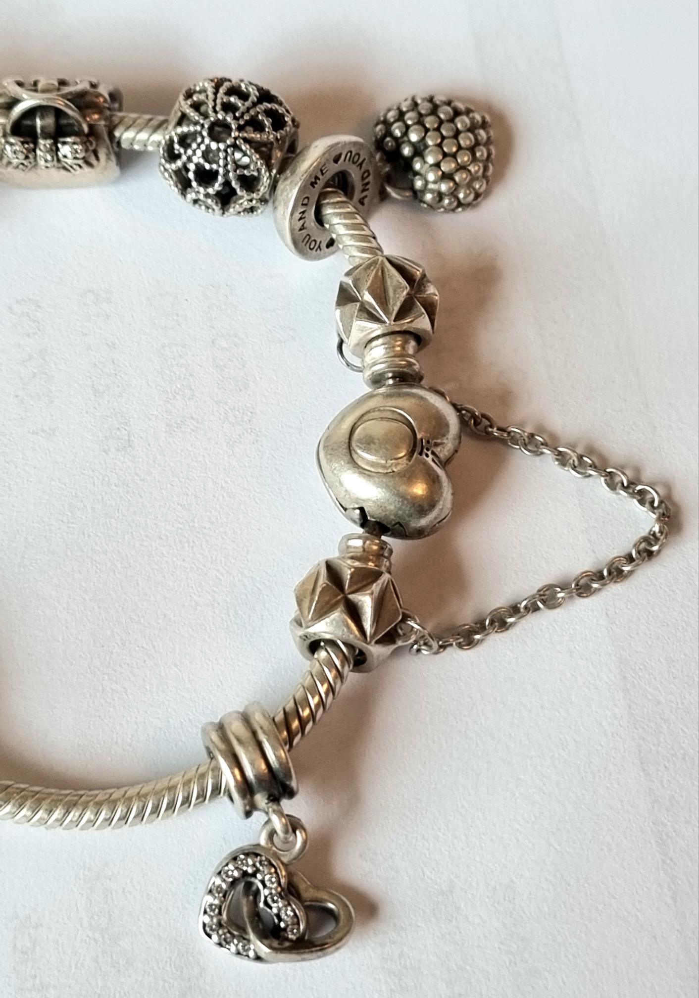 PANDORA 19cm BRACELET WITH 11 CHARMS