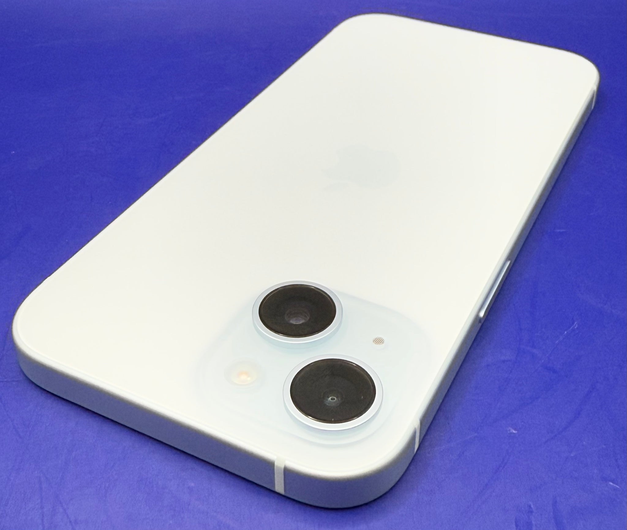 Apple iPhone 15 128GB Blue Unlocked - Chesterfield
