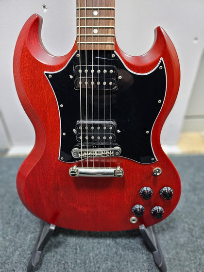 Gibson SG Tribute USA 2022 Cherry Satin.