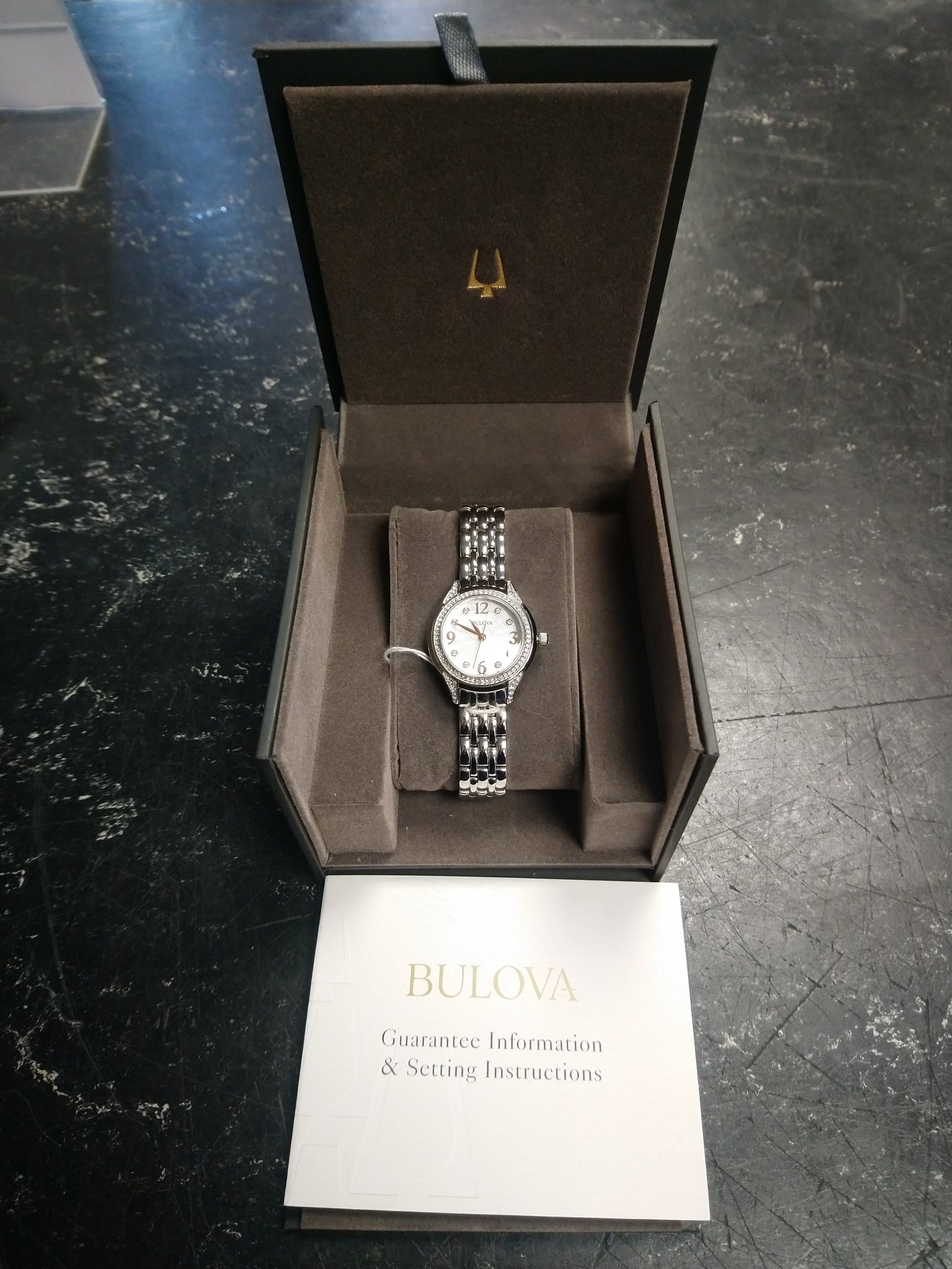 Bulova Analogue Women's Watch 96L212