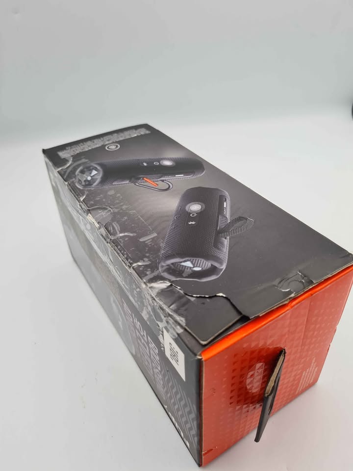 JBL Filp 7 16HR IP68 Waterproof Bluetooth Speaker **BRAND NEW**