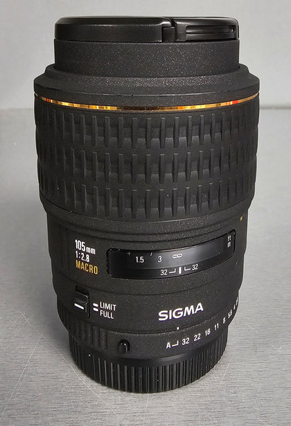 Sigma 105mm f/2.8 EX Macro - Sigma SA Fit