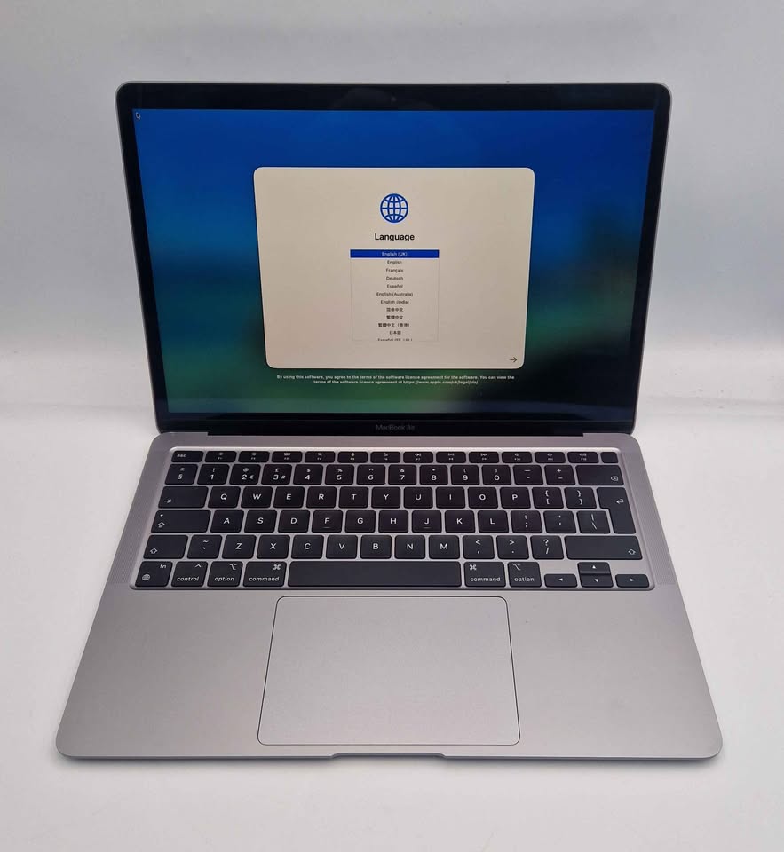 Apple Macbook Air 10 - M1 Processor, 8GB RAM, 256GB SSD, 13