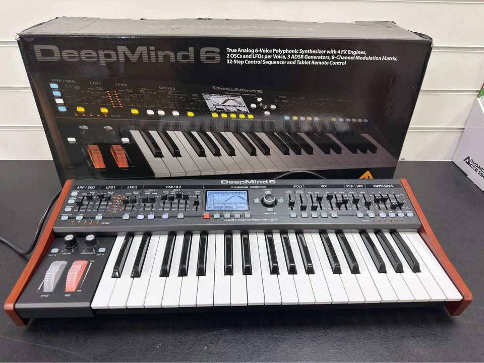 Behringer Deepmind 6 - 37 Note Compact Synthesiser, Boxed | Cash