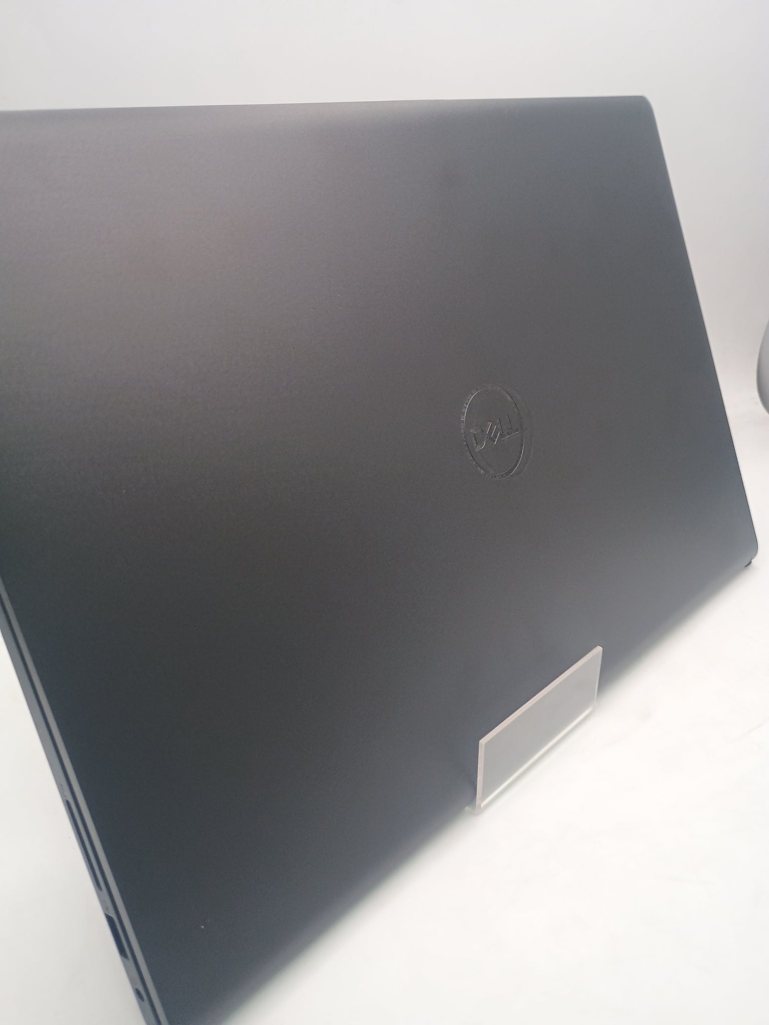 DELL INSPIRON 15 3530 I3-1305U 8GB RAM 256GB SSD