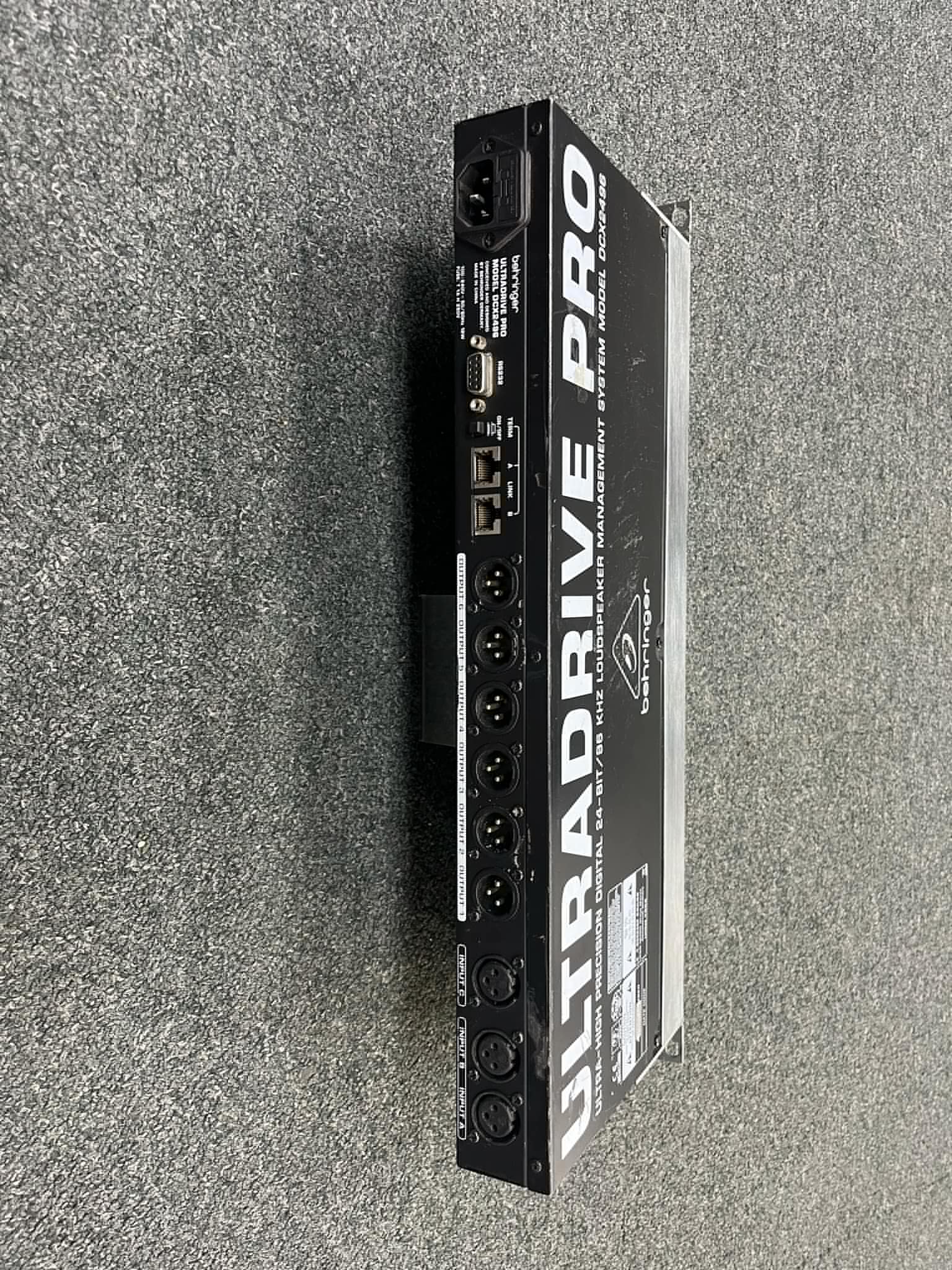 BEHRINGER ULTRADRIVE PRO DCX2496