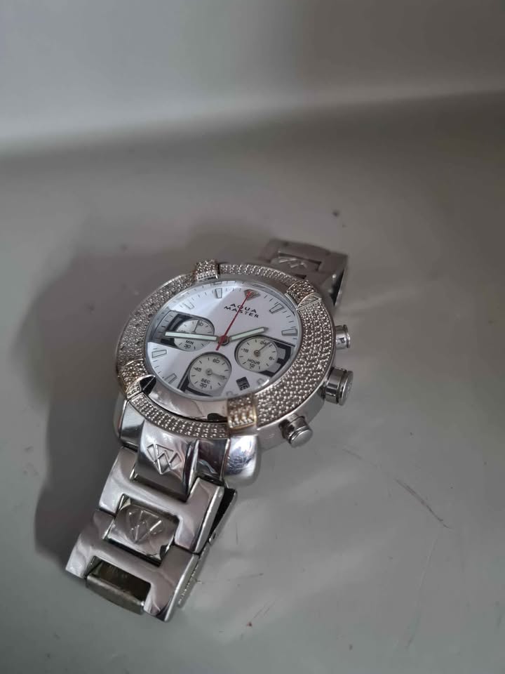 Aqua Master Gents Quartz Chronograph Gents Watch With CZ Bezel - Steel Bracelet - Unboxed