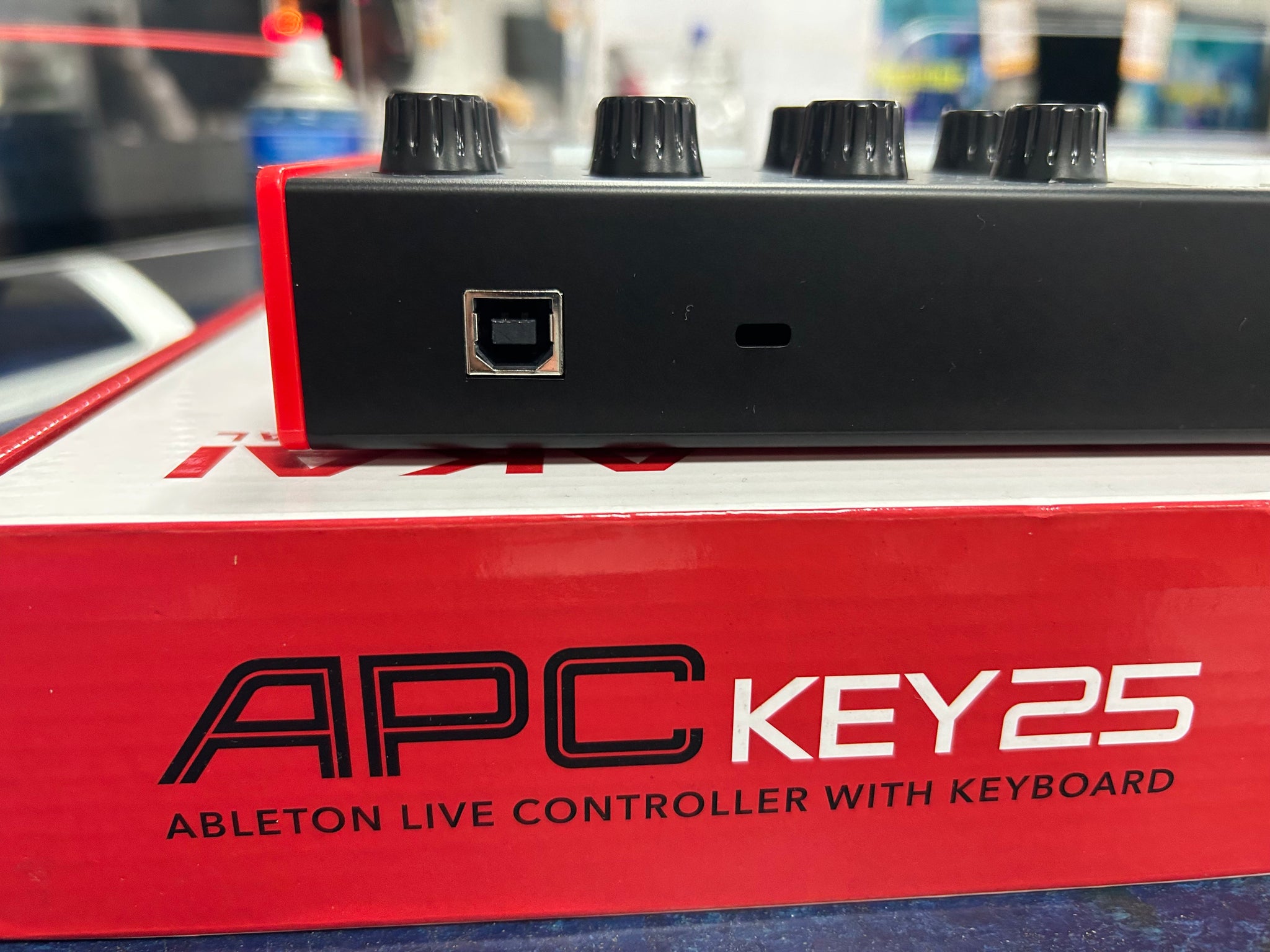 Akai APC Key25 mark 2 Boxed