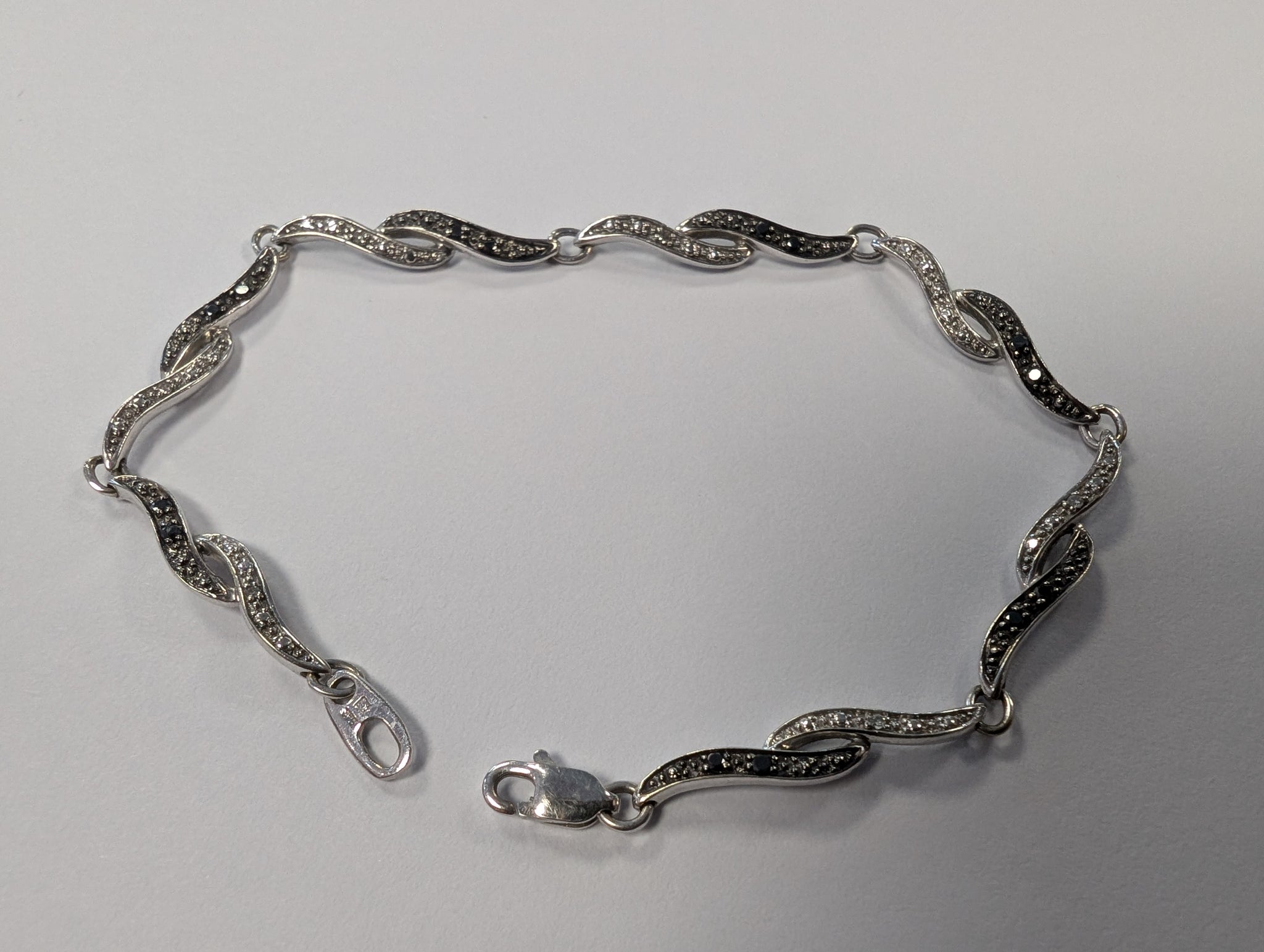 9ct white gold diamond bracelet