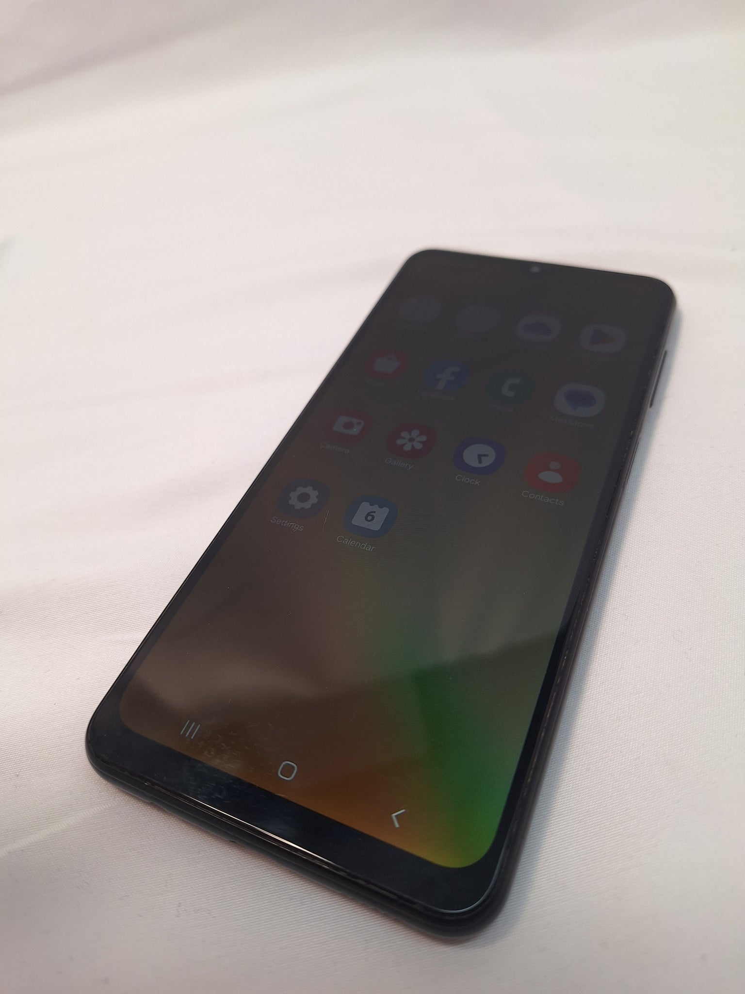 Samsung Galaxy A04S 32GB black smartphone unlocked unboxed