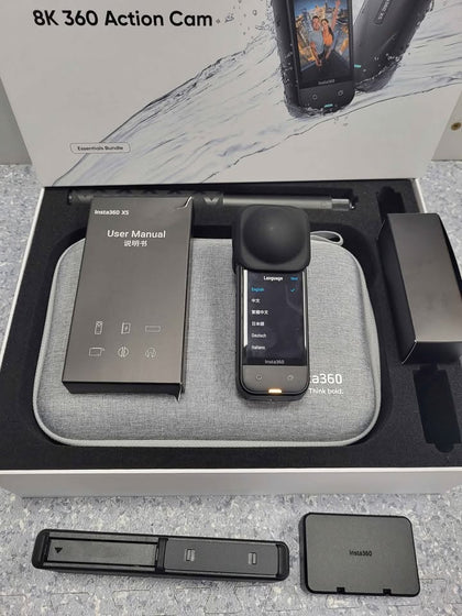Insta360 X5 - Essentials Bundle - 8K 360 action Camera