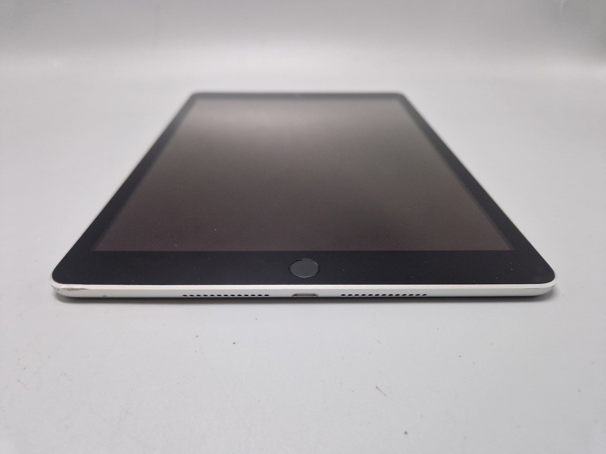 Apple iPad 9th Gen (A2602) 10.2" 64GB - Space Grey, WiFi B