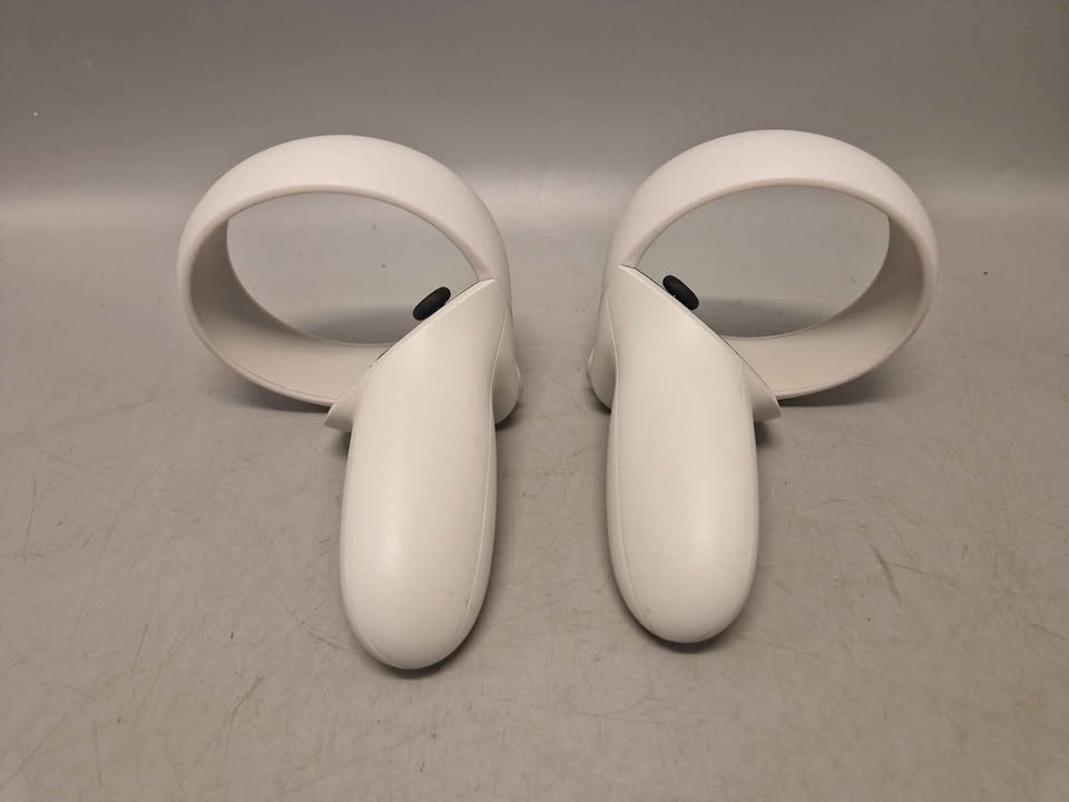 Meta/Oculus Quest 2 VR Headset (With Controllers) - 256GB, B