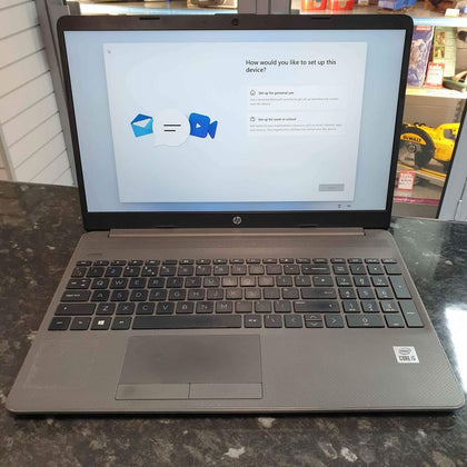 HP 250 G8 Laptop Core i5-1035G1 8GB 256GB SSD 15.6 Inch Windows 11.