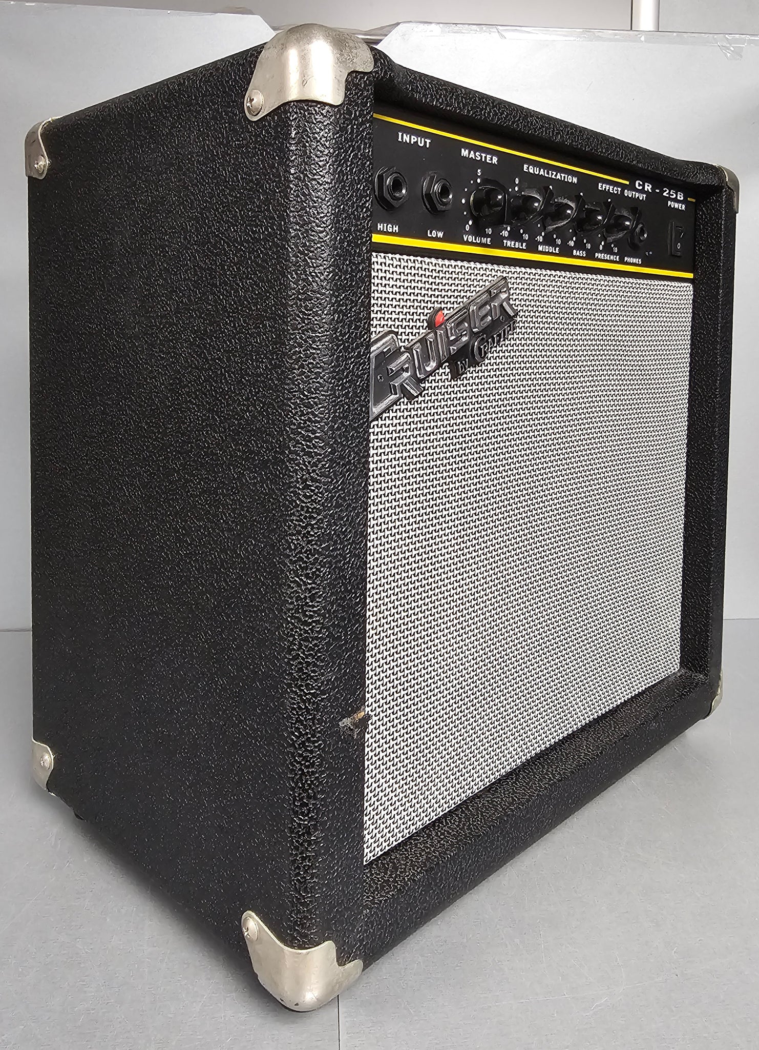 Crafter Cruiser CR-25B Bass Amplifier **Collection Only**