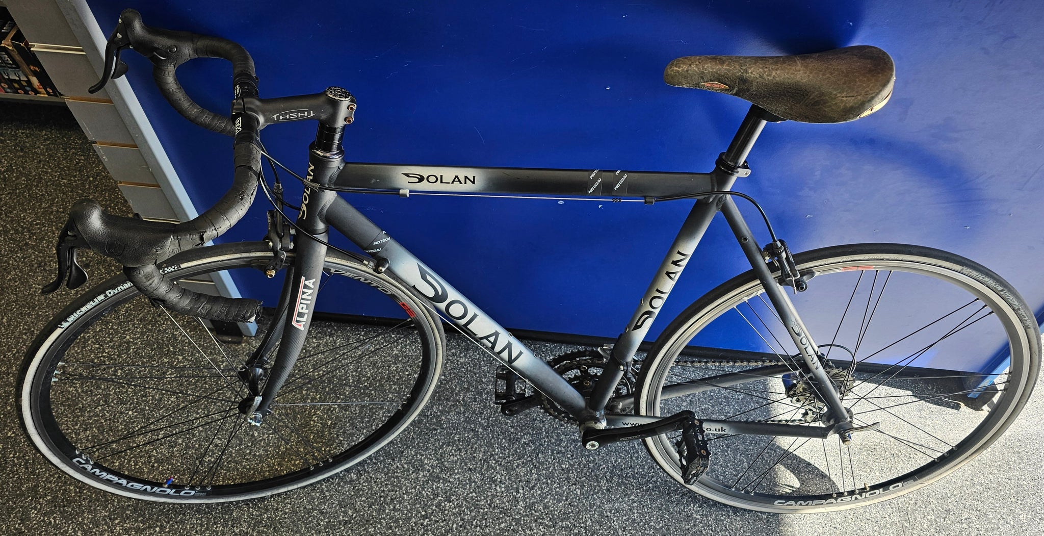 Dolan Alpina Road Bike **Collection Only**