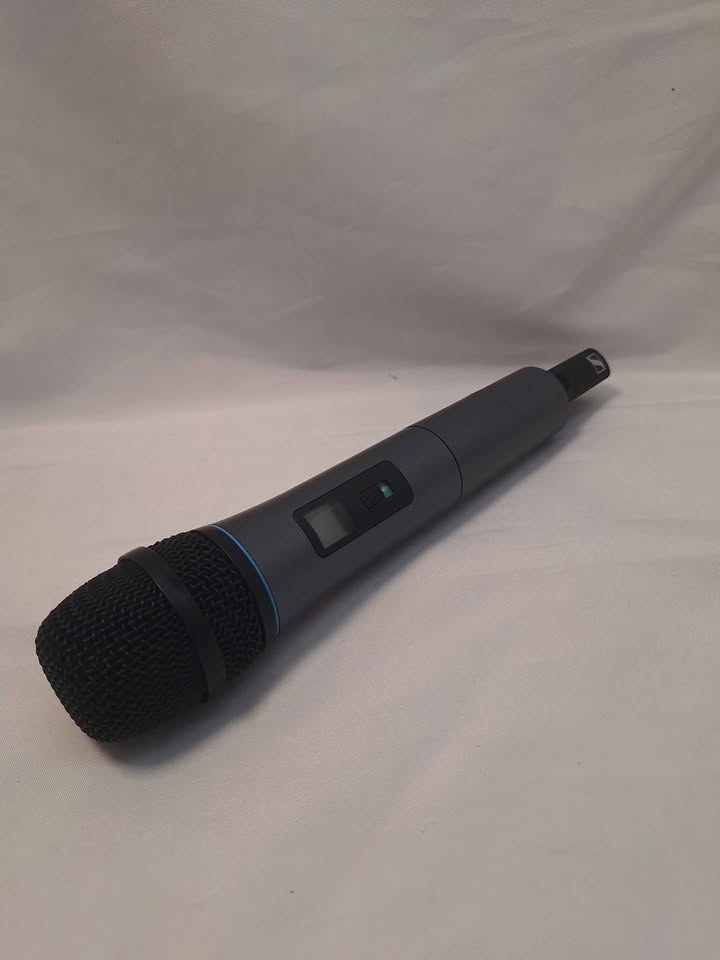 Sennheiser XS Wireless SKM 35 Handheld Microphone