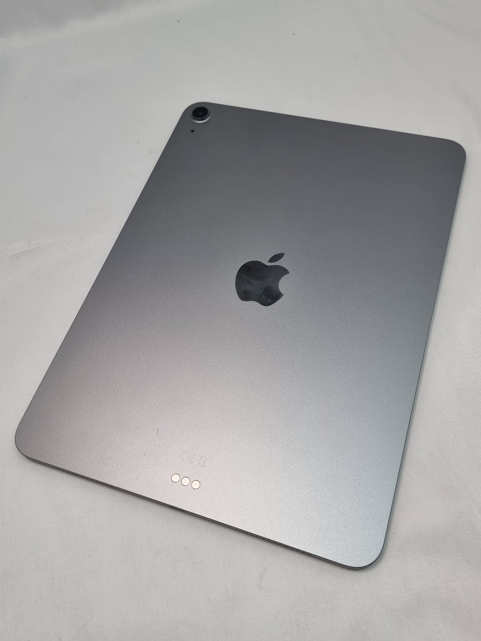 ***BRAND NEW*** Apple iPad Air 11" M3 (2025) wi-fi 128GB tablet, boxed, silver