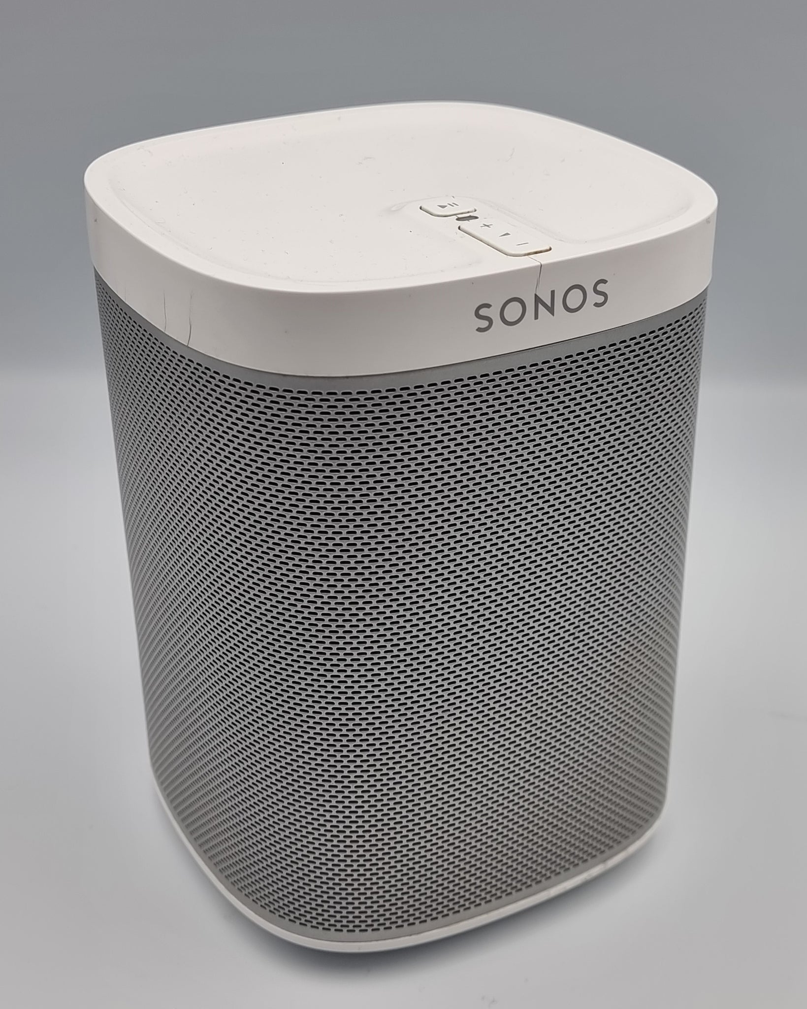 Sonos Play 1 white Wireless Speaker unboxed (cracked on top panel)