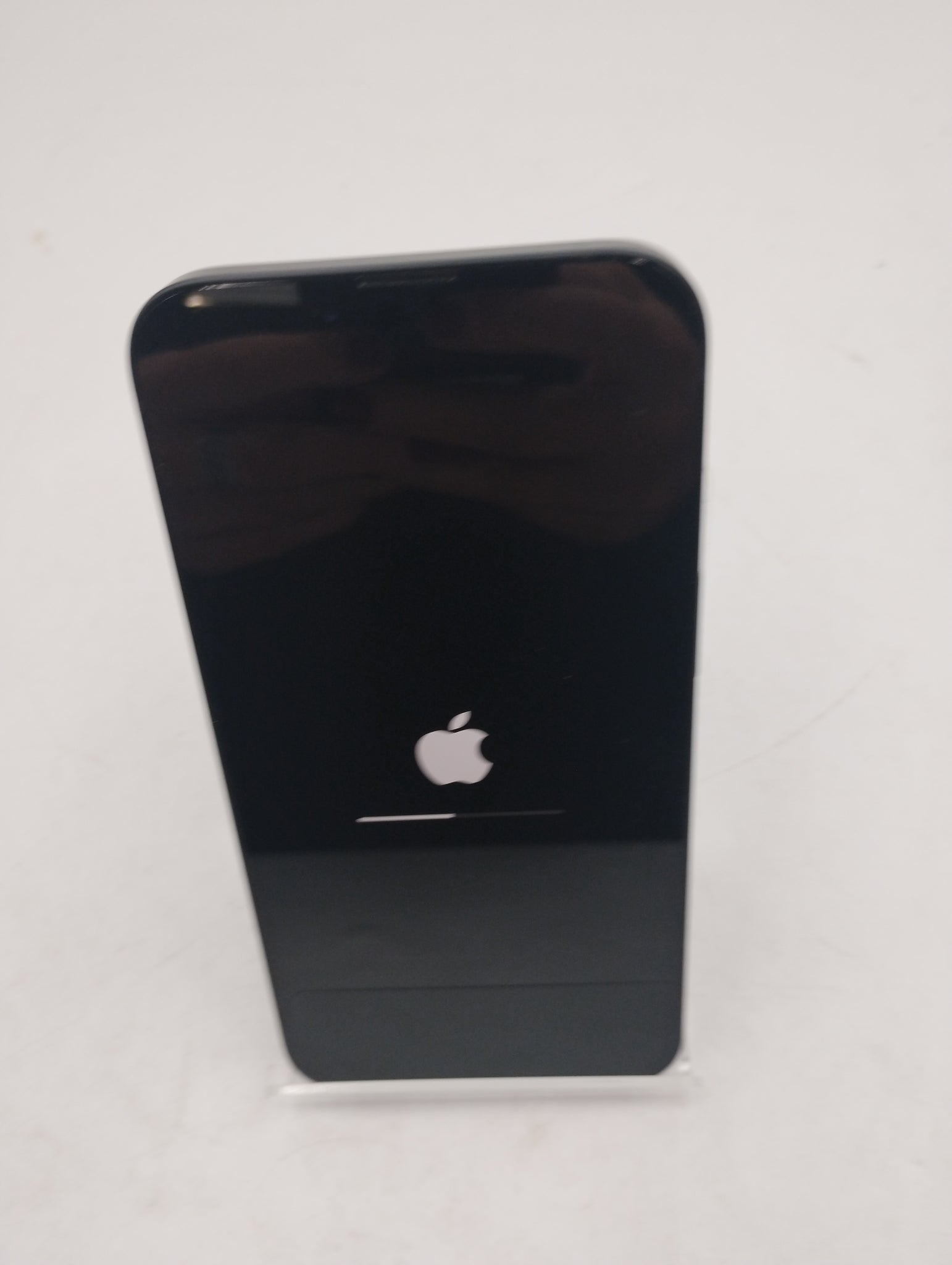 Apple iPhone 16e 128GB