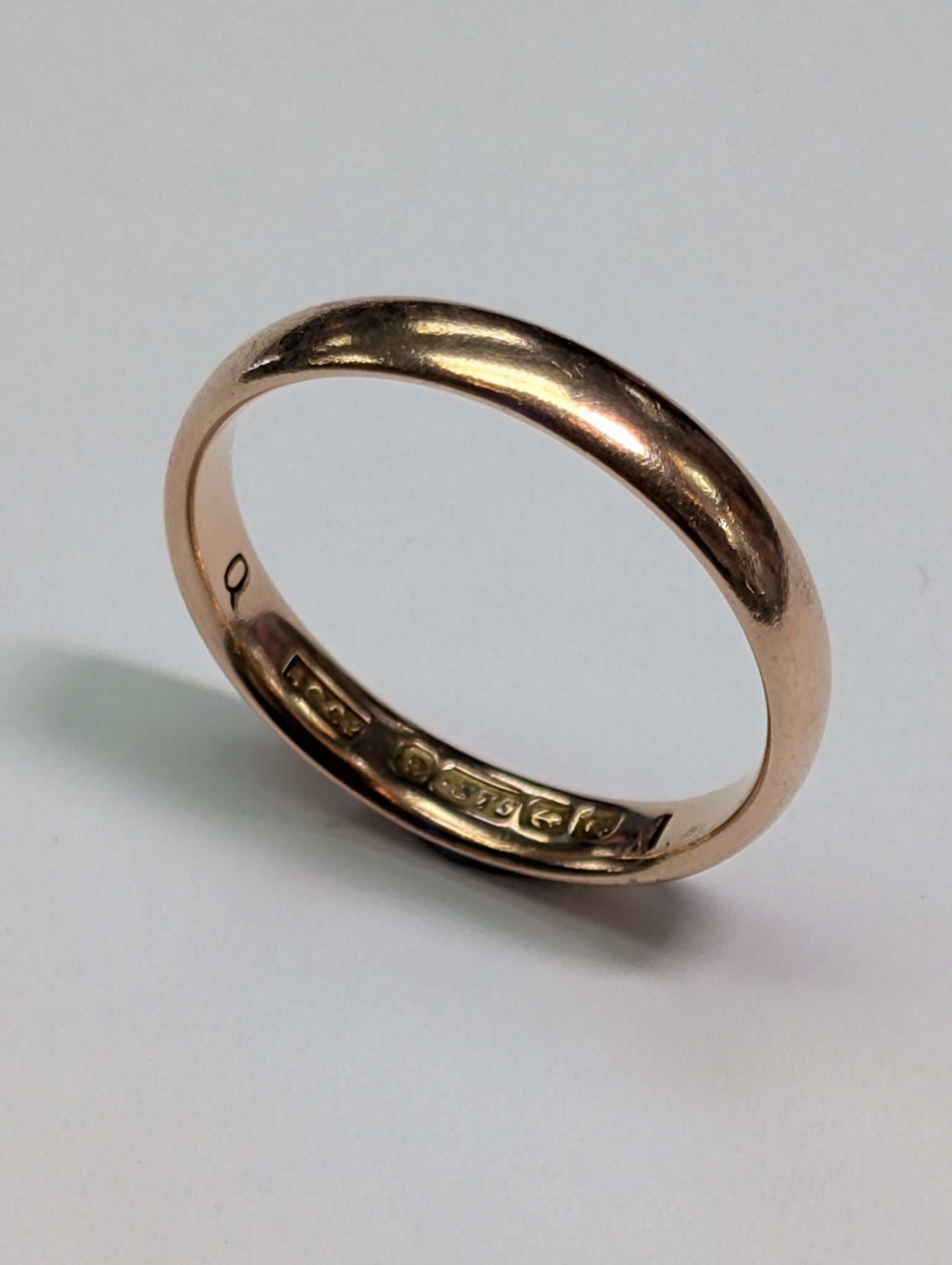 9ct gold wedding band ring