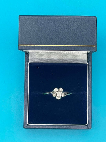 9CT DIAMOND RING