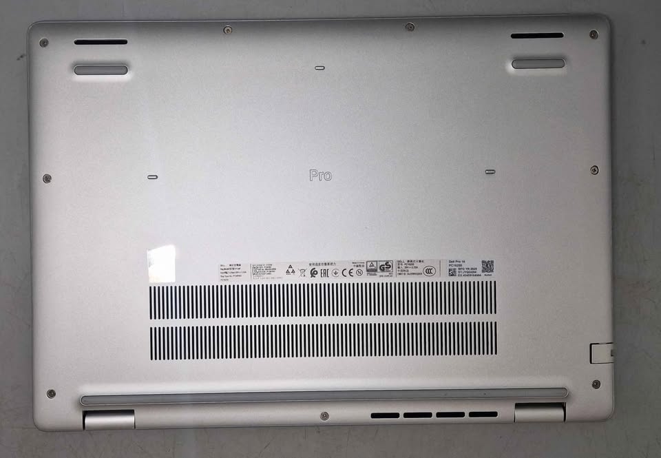 Dell Pro 16/Ultra 5 235U/16GB Ram/256GB SSD/16"/W11