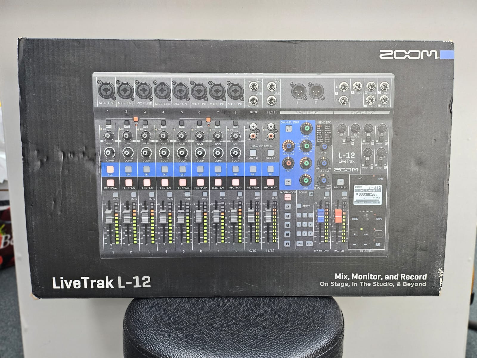 Zoom - LiveTrak L-12