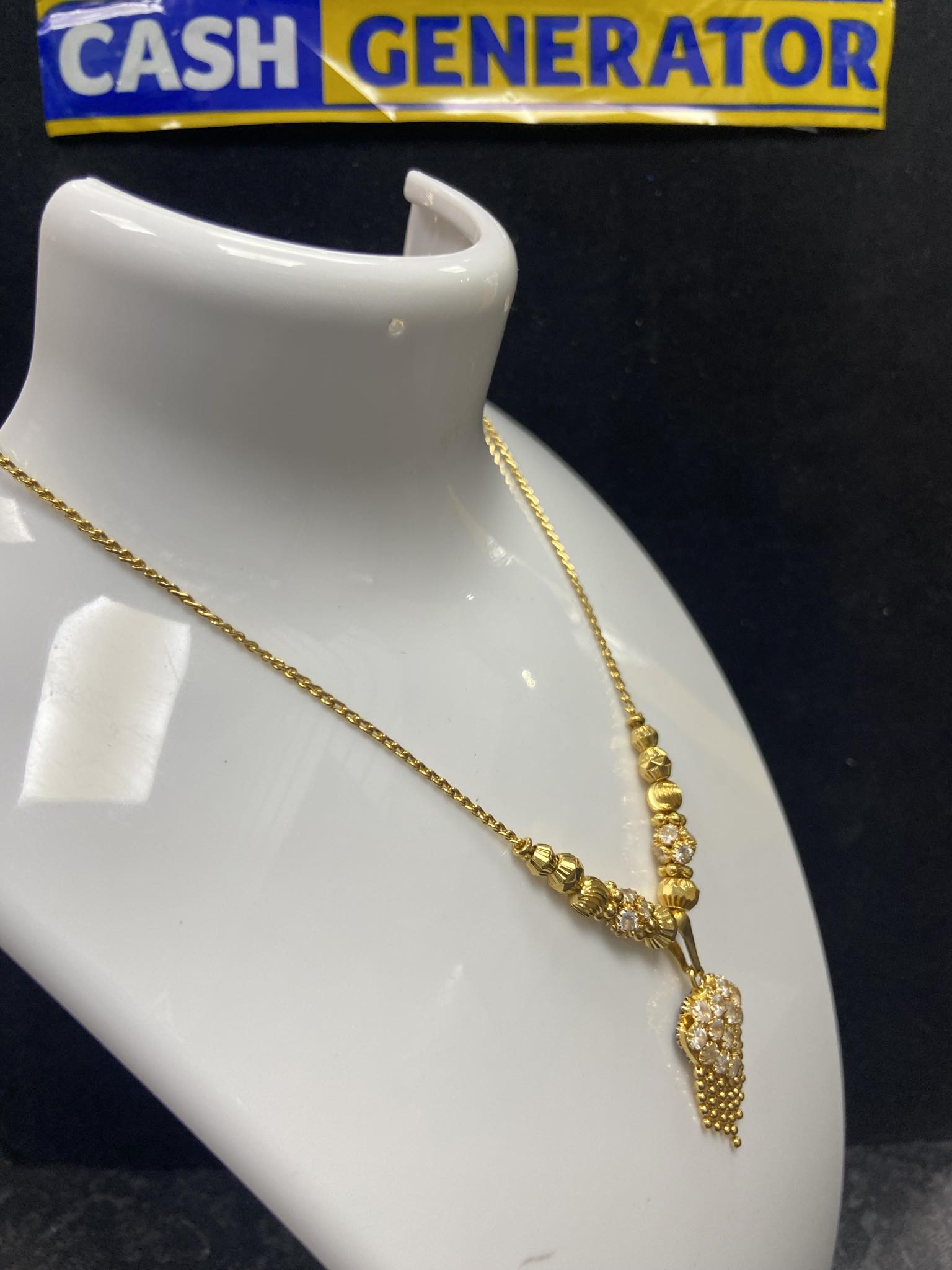 22ct Gold Chain and C/Z Pendant 11.42g 16"