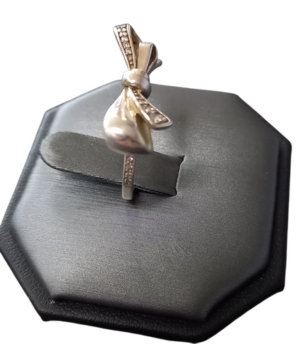 Pandora Bow Ring-Size-M