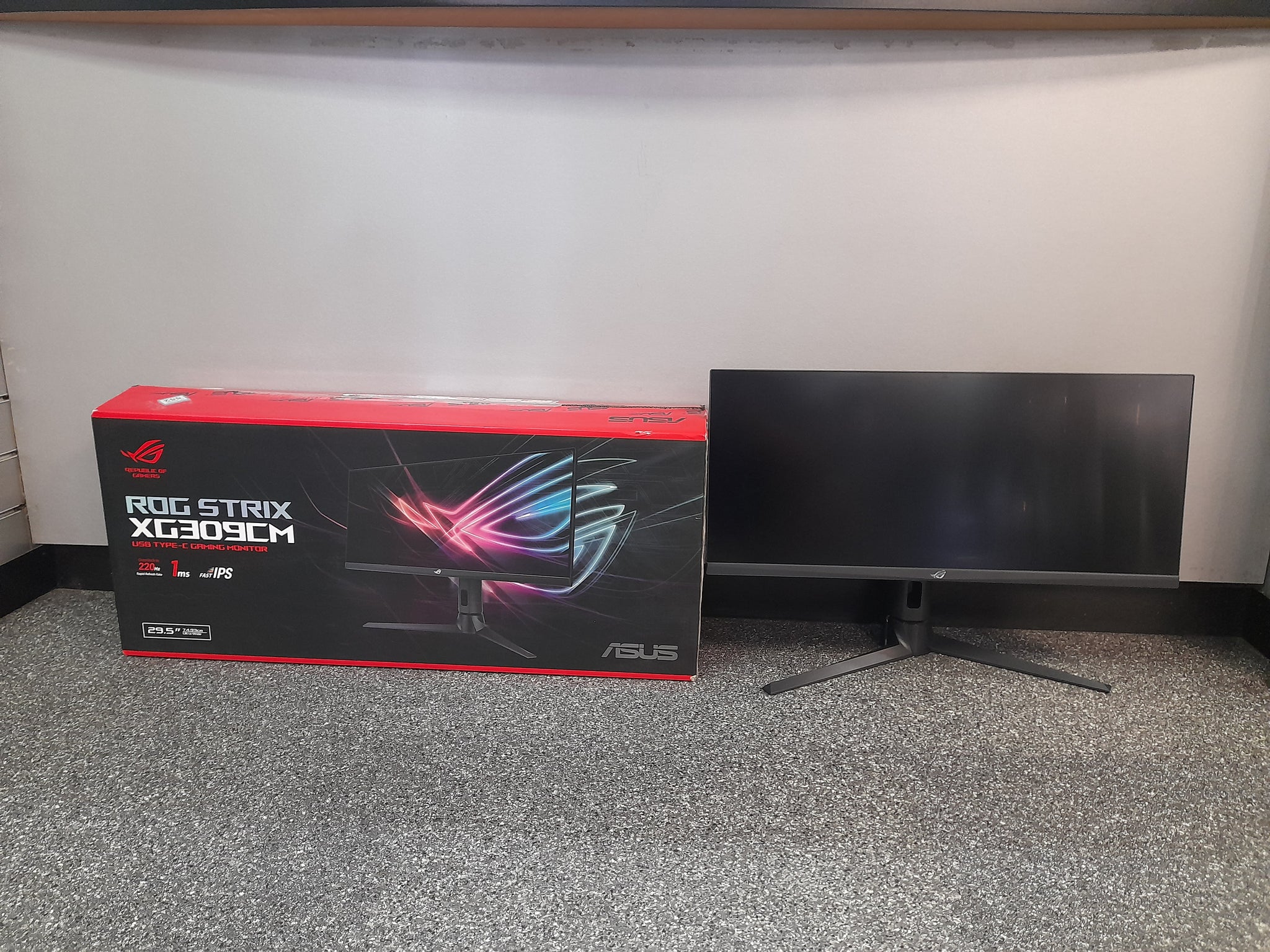 Asus ROG Strix XG309CM Gaming Monitor
