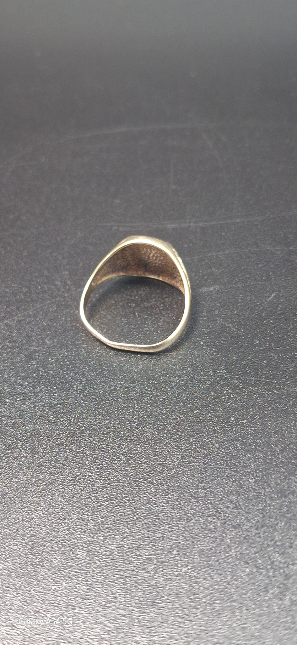9CT Yellow Gold Flat Signet Ring - Size S - 3.62 Grams