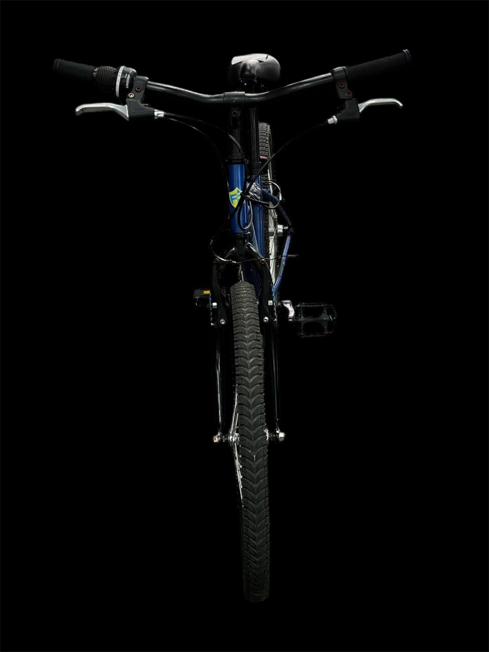 carbonite bike  ** Collection Only - Wythenshawe **