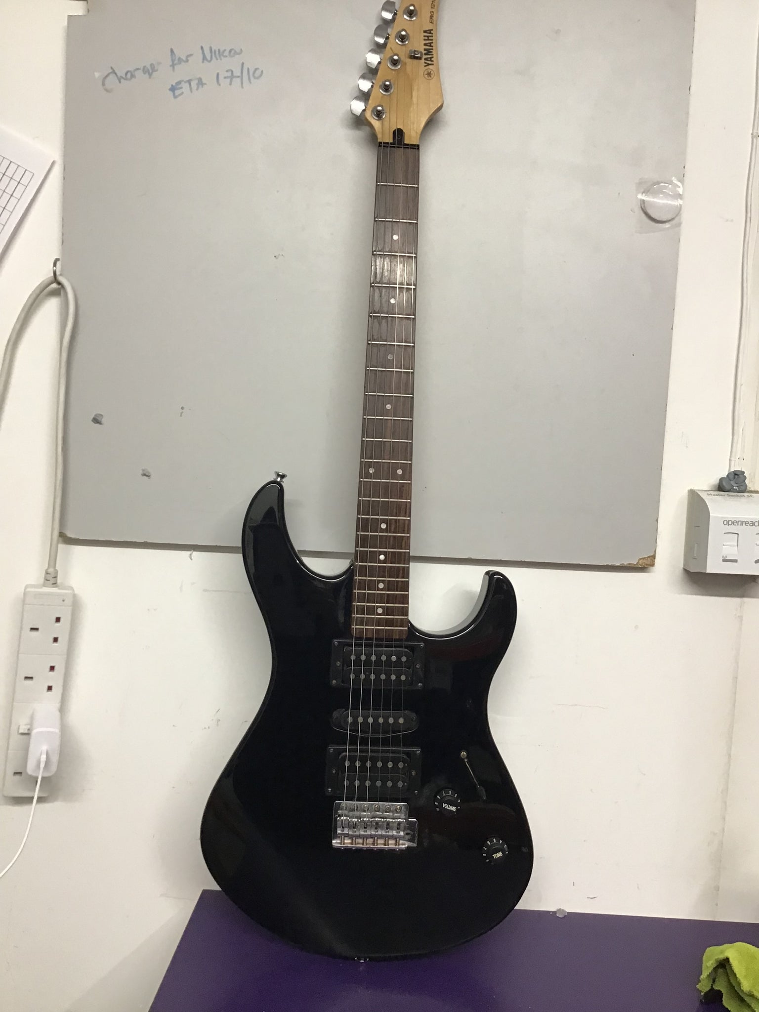 Yamaha ERG 121C Electric Guitar