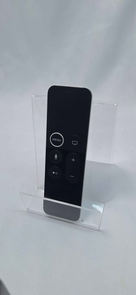 Apple TV 1ST Gen Internet Streamer (A1842) 32GB - Unboxed With Siri Remote