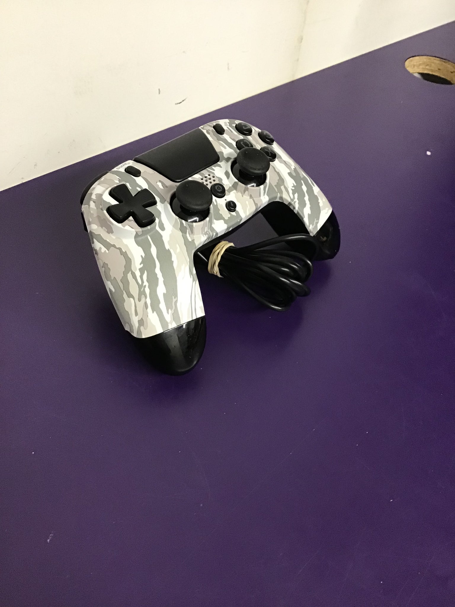 Gioteck PS4 VX4+ Wired Controller Camo - Playstation 4